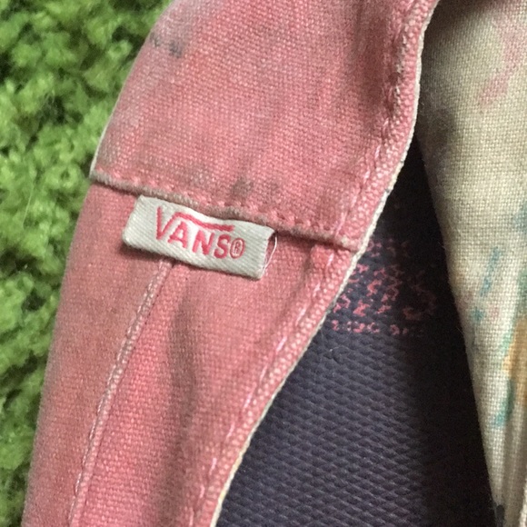 Vans - Picture 3 of 4